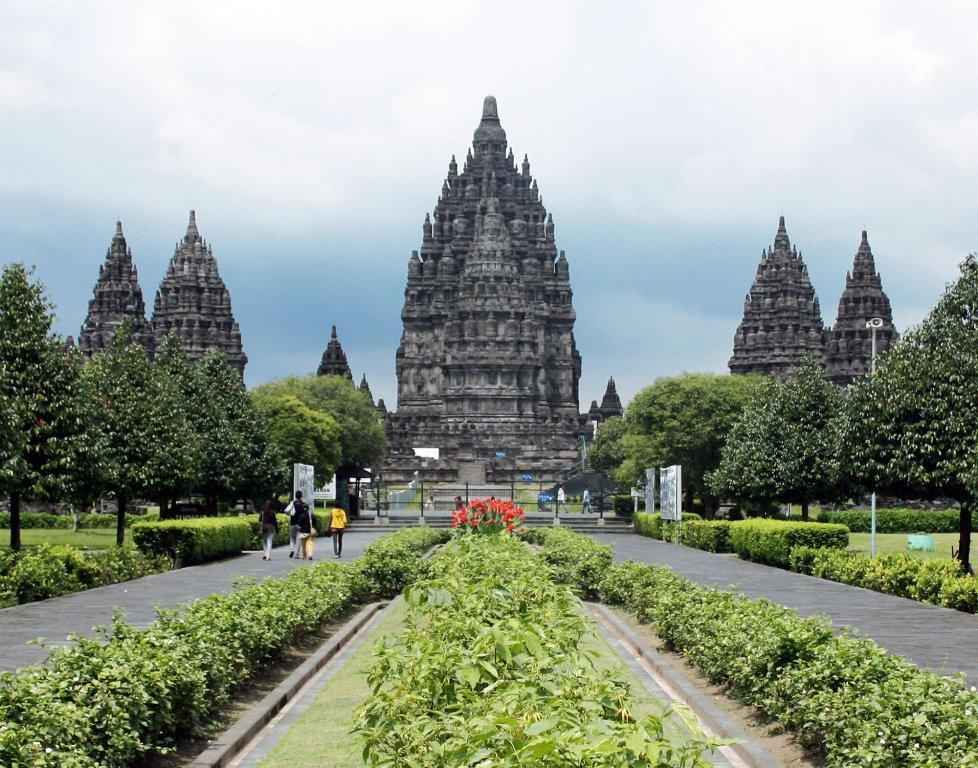 Puri Asri Hotel & Resort Magelang Exterior photo